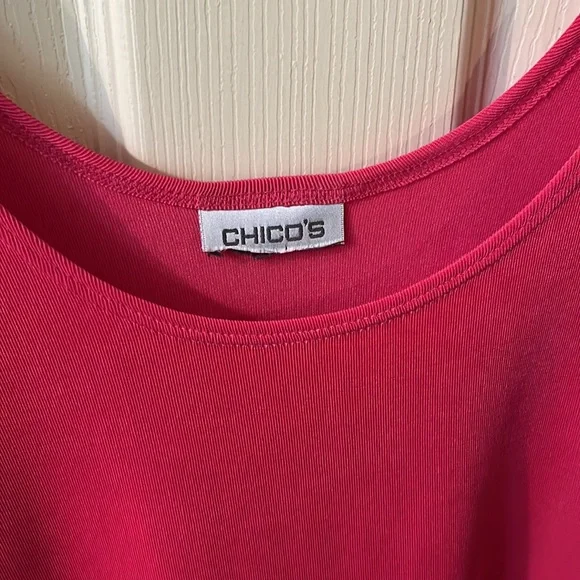 CHICO’S SLEEVELESS TOP SIZE LARGE - Picture 2 of 2